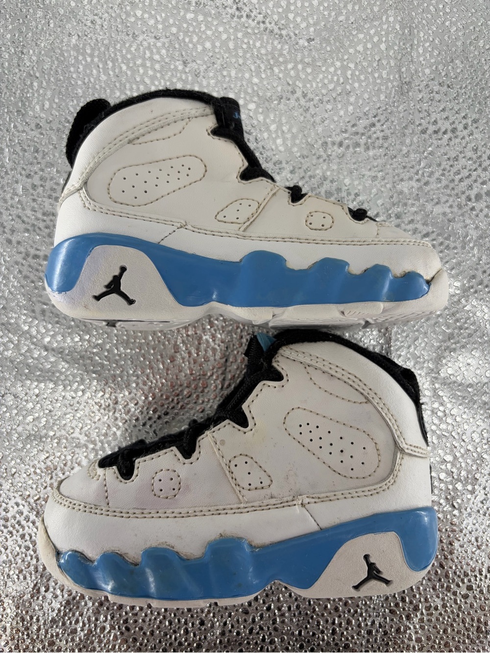 Air Jordan 9 UNC Baby